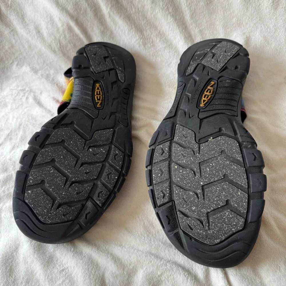 Keen Newport H2 Sandals 11.5 Mens Rainbow Tie Dye Waterproof Gorpcore Hiking